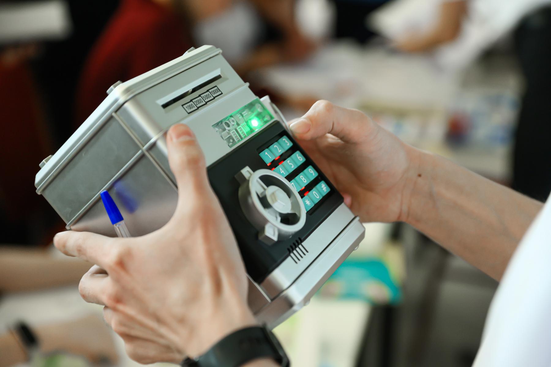 Фото Соловьёв, Савочкин, Никишева: звездные гости собрали на форуме в Новосибирске свыше тысячи человек – 100 ярких кадров 34